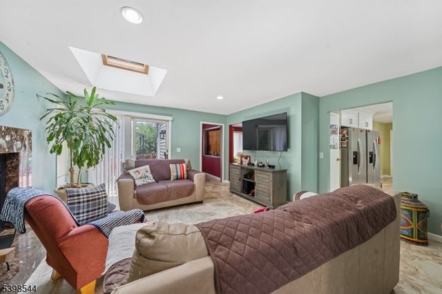 220 Horseshoe Rd, Berkeley Heights Twp., NJ 07922