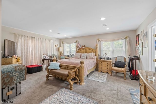 220 Horseshoe Rd, Berkeley Heights Twp., NJ 07922