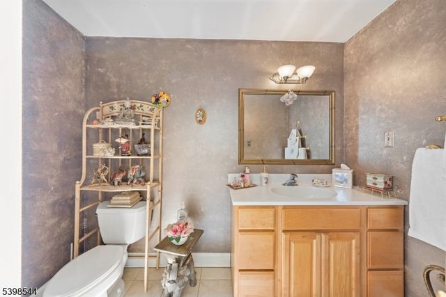 220 Horseshoe Rd, Berkeley Heights Twp., NJ 07922