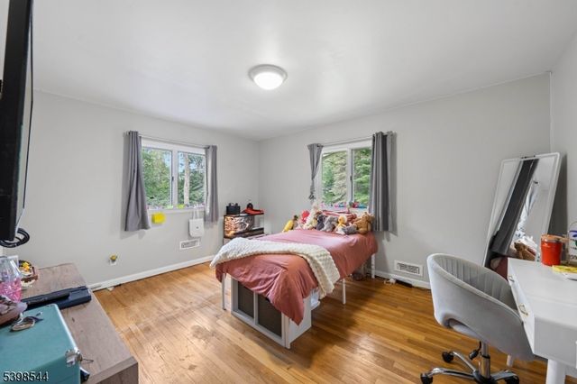 220 Horseshoe Rd, Berkeley Heights Twp., NJ 07922