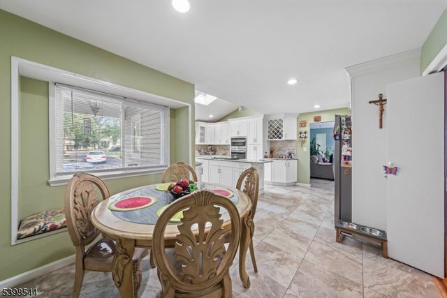 220 Horseshoe Rd, Berkeley Heights Twp., NJ 07922