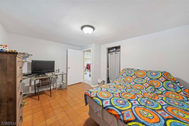 220 Horseshoe Rd, Berkeley Heights Twp., NJ 07922