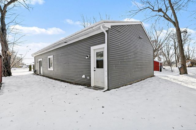 145 N Elms Road, Flushing, MI 48433