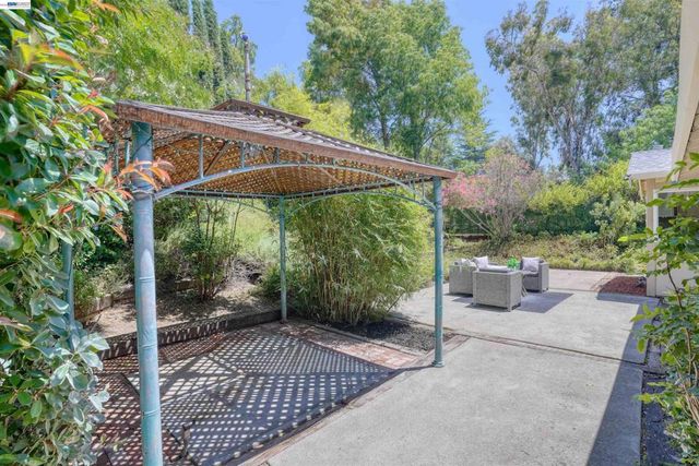 105 Bexley pl, Walnut Creek, CA 94598