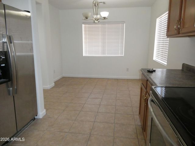 11547 W SCHLEIFER Drive, Youngtown, AZ 85363
