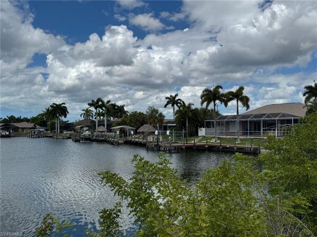 4232 SW 21st PL, Cape Coral, FL 33914