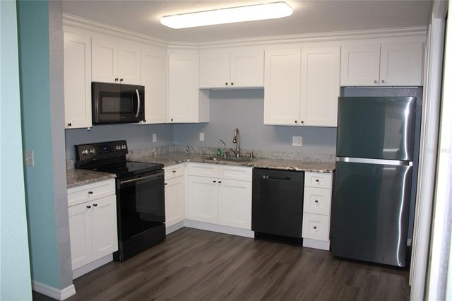 1014 MEADOWOOD POINTE ROAD, Lakeland, FL 33811