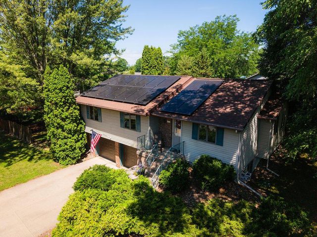 701 Fanta Reed ROAD, La Crosse, WI 54603