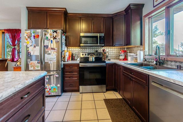 701 Fanta Reed ROAD, La Crosse, WI 54603