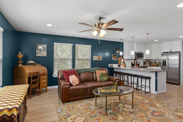 185 Northeast, Bandera, TX 78003