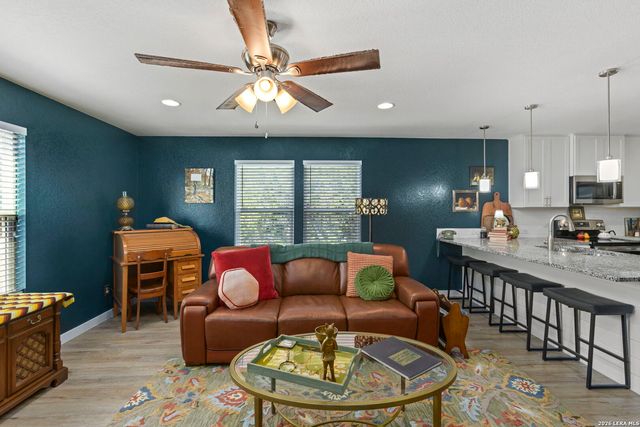 185 Northeast, Bandera, TX 78003