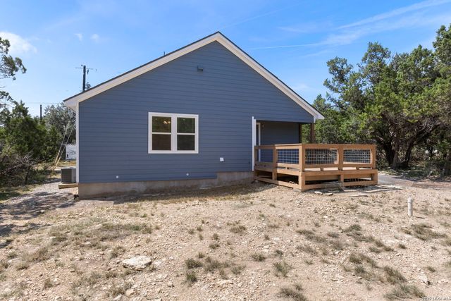 185 Northeast, Bandera, TX 78003
