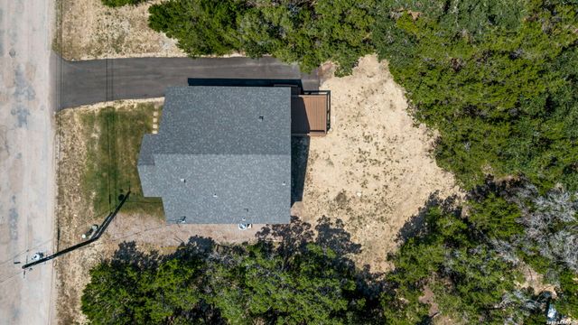 185 Northeast, Bandera, TX 78003