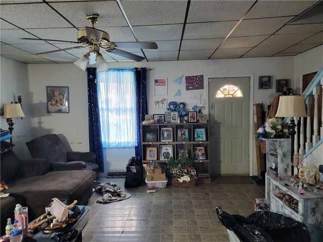 808 Sunset St, Rural Valley Boro, PA 16249