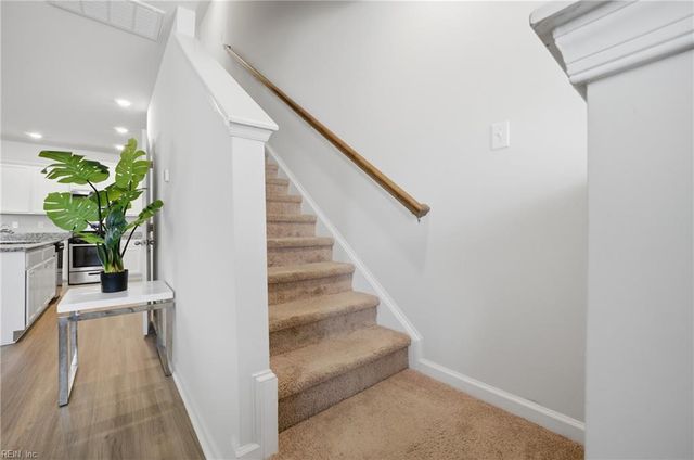 1519 Auckland CT, Newport News, VA 23608