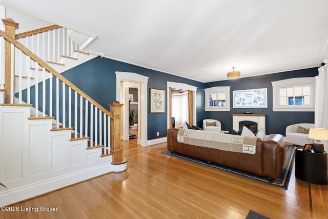 2116 Murray Ave, Louisville, KY 40205