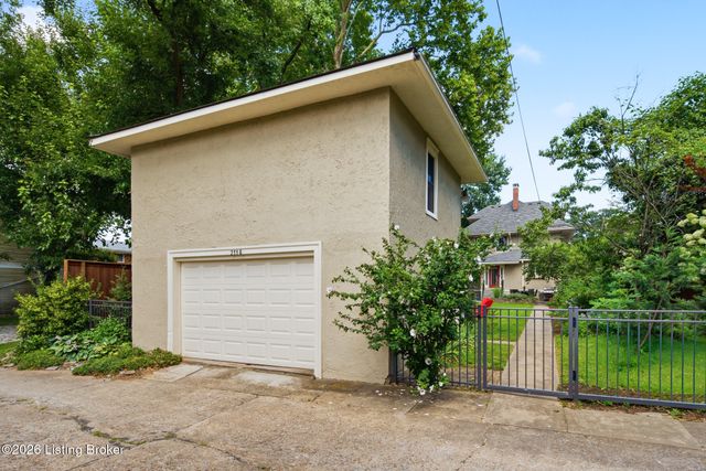 2116 Murray Ave, Louisville, KY 40205