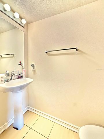 24301 SW 6TH PLACE, Newberry, FL 32669