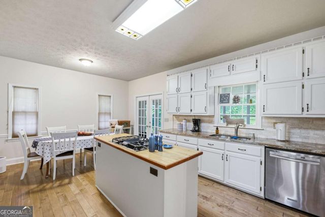 630 Battersea Drive, Lawrenceville, GA 30044