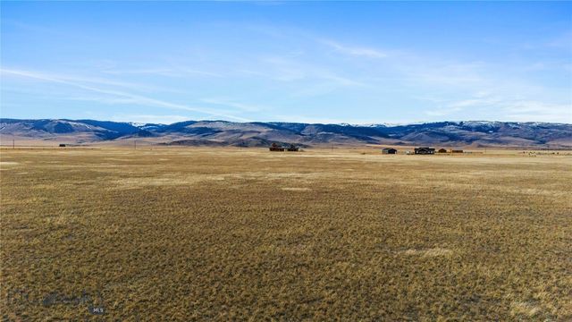 118 Lonesome Dove, Cameron, MT 59720