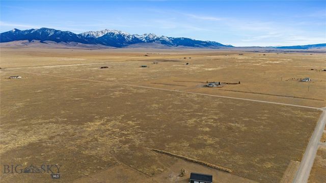 118 Lonesome Dove, Cameron, MT 59720