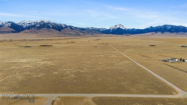 118 Lonesome Dove, Cameron, MT 59720