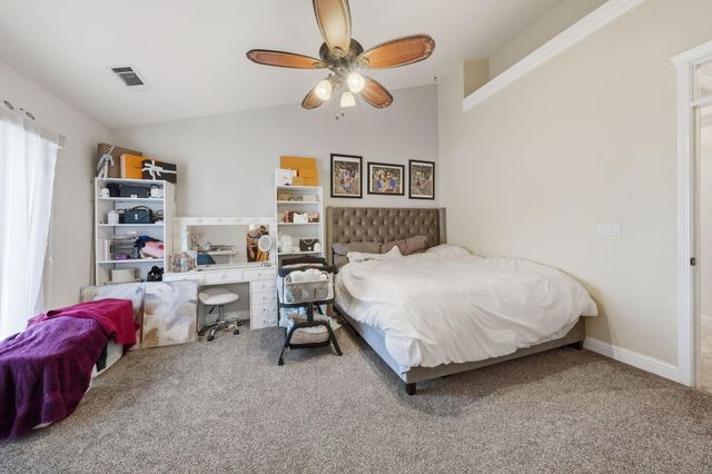 4487 Alta Saga Drive, Redding, CA 96002