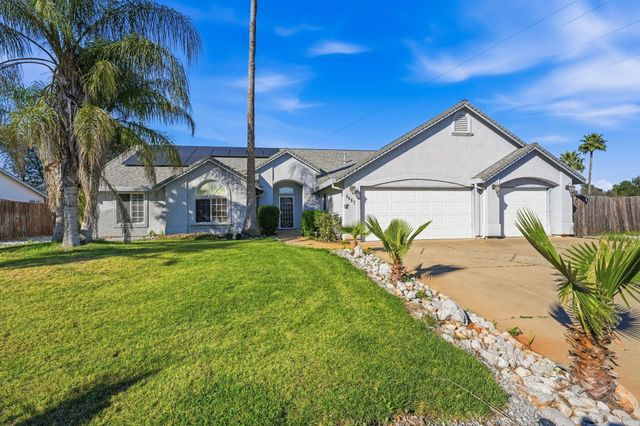 4487 Alta Saga Drive, Redding, CA 96002