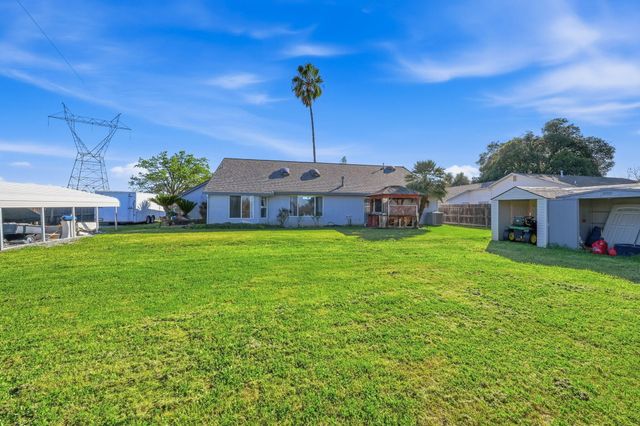 4487 Alta Saga Drive, Redding, CA 96002