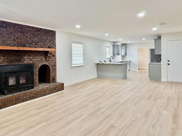 2818 Sylvia Street, Arkadelphia, AR 71923