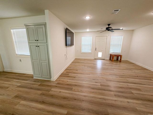 189 Emery Bluff Spur, Pangburn, AR 72121