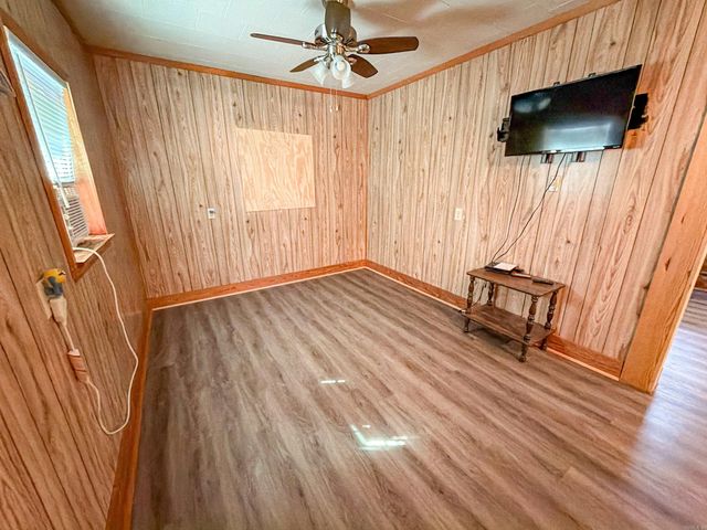 189 Emery Bluff Spur, Pangburn, AR 72121