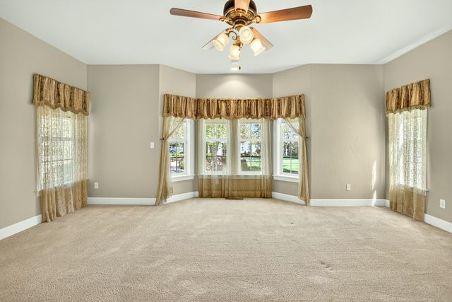 100 Nunan Street, Jacksonville, OR 97530