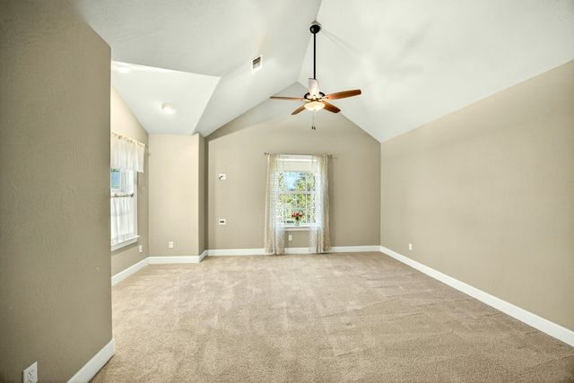 100 Nunan Street, Jacksonville, OR 97530