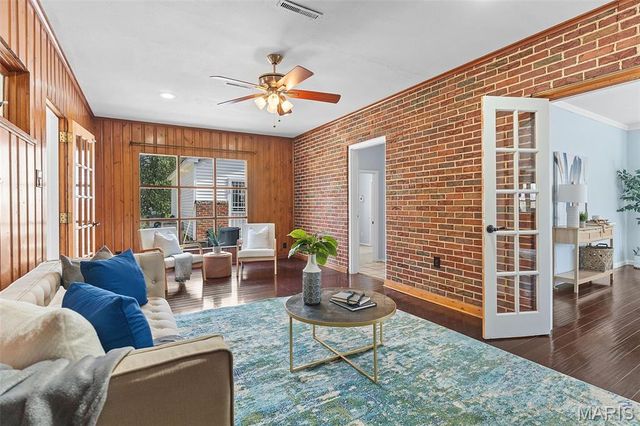 351 N 66th Street, Belleville, IL 62223