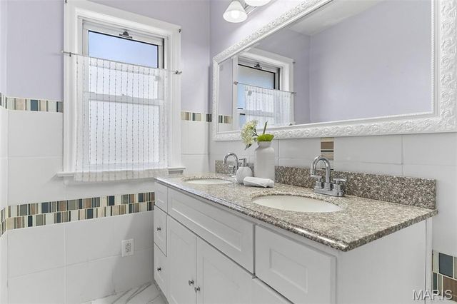 351 N 66th Street, Belleville, IL 62223