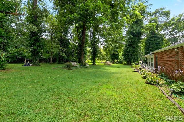 351 N 66th Street, Belleville, IL 62223