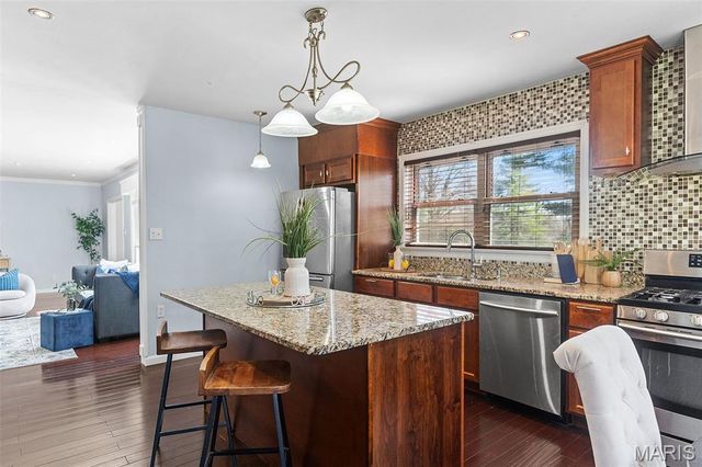 351 N 66th Street, Belleville, IL 62223