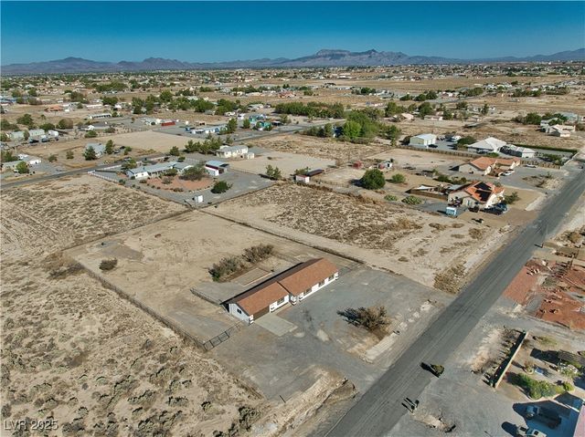 3950 South Rainbow Avenue, Pahrump, NV 89048