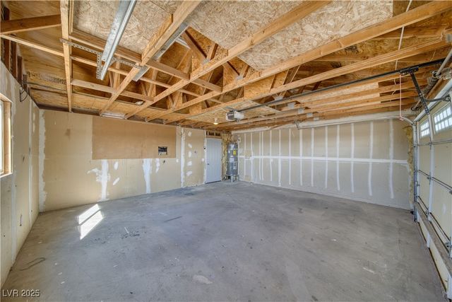 3950 South Rainbow Avenue, Pahrump, NV 89048