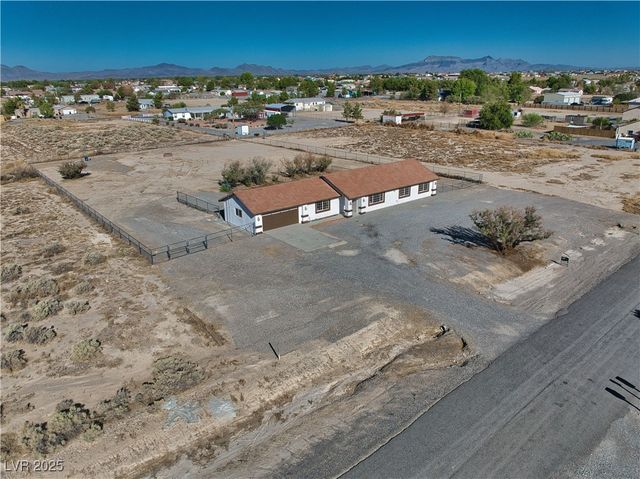 3950 South Rainbow Avenue, Pahrump, NV 89048