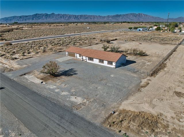 3950 South Rainbow Avenue, Pahrump, NV 89048