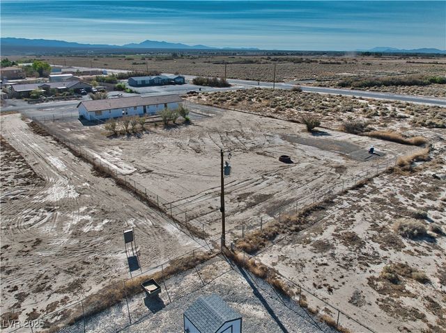 3950 South Rainbow Avenue, Pahrump, NV 89048