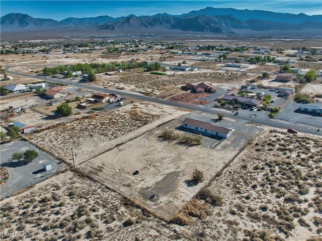 3950 South Rainbow Avenue, Pahrump, NV 89048