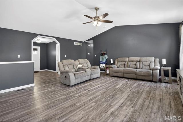 549 Austin Drive, Truesdale, MO 63380