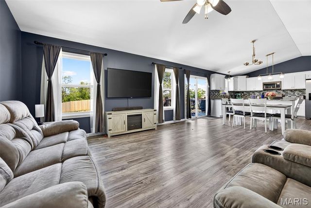 549 Austin Drive, Truesdale, MO 63380