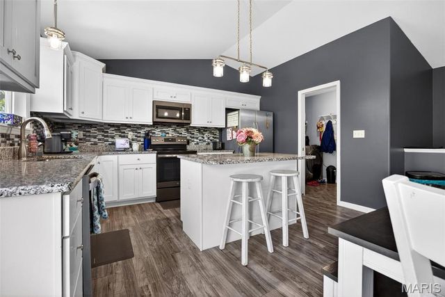 549 Austin Drive, Truesdale, MO 63380