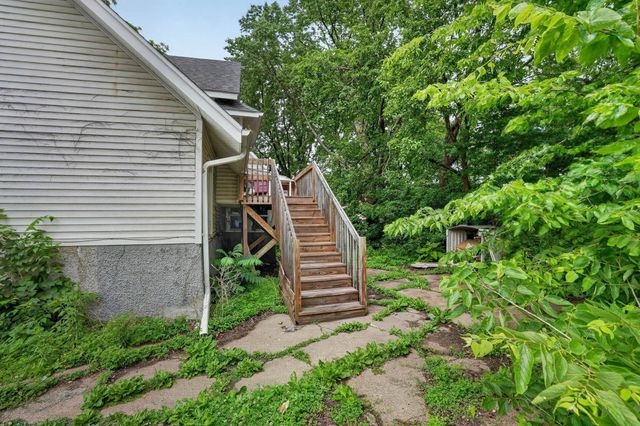 723 Randolph Street, Waterloo, IA 50702