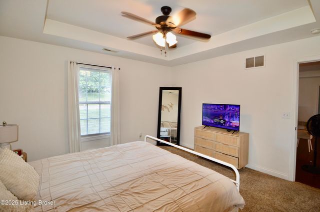 127 Chesapeake Trail, Coxs Creek, KY 40013