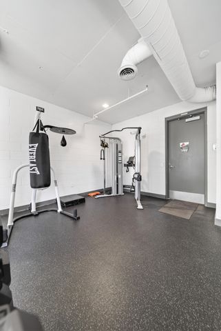 1900 12th Ave S Apt 322, Nashville, TN 37203